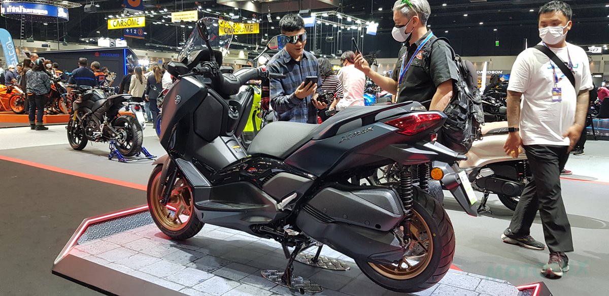 Xmax 2023 vs Xmax 2022