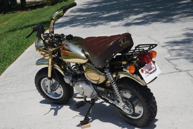 Honda Monkey Z50 Rare Gold 1984