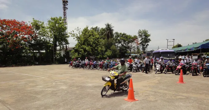 ศูนย์สอบใบขับขี่ของกรมการขนส่ง