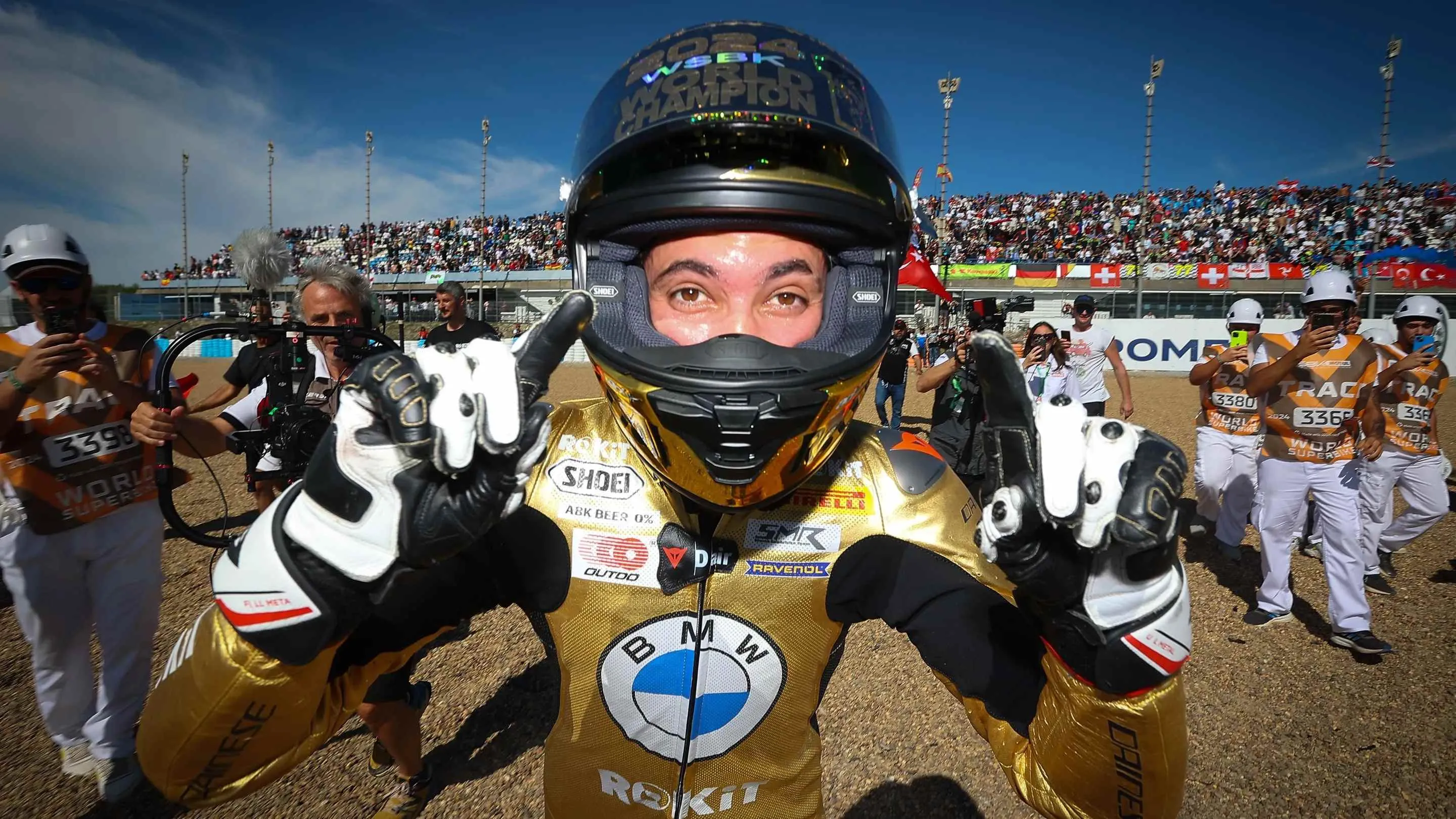 Toprak Razgatlioglu แชมป์ WorldSBK